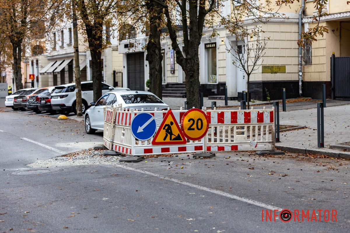 Пропасть на Вернадского растет: дорога в центре Днепра разрушается после работ коммунальщиков 7
