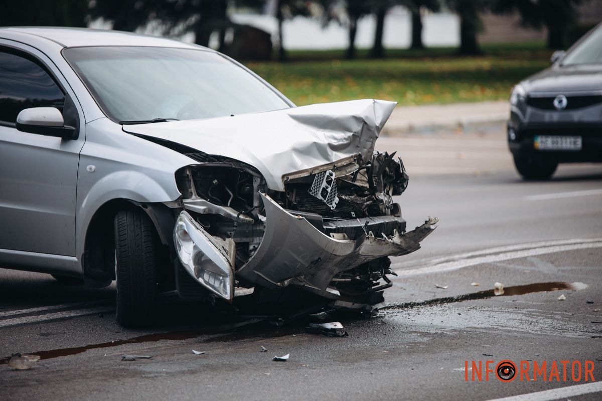 В машинах сработали подушки безопасности В машинах сработали подушки безопасности