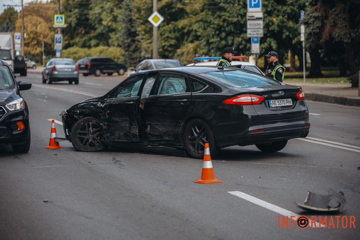 Заняты две полосы Заняты две полосы