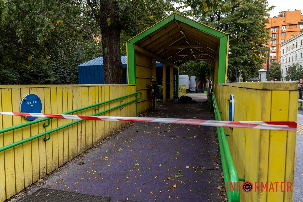 Работы начали в начале октября В Днепре в сквере Героев ремонтируют детскую и инклюзивную площадки: подробности 4