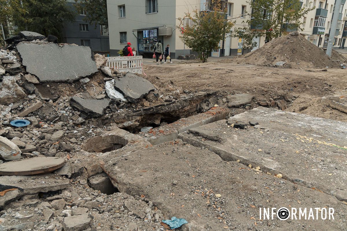 Реконструкция продолжается: в Днепре ремонтируют магистральный трубопровод на Инженерной 1