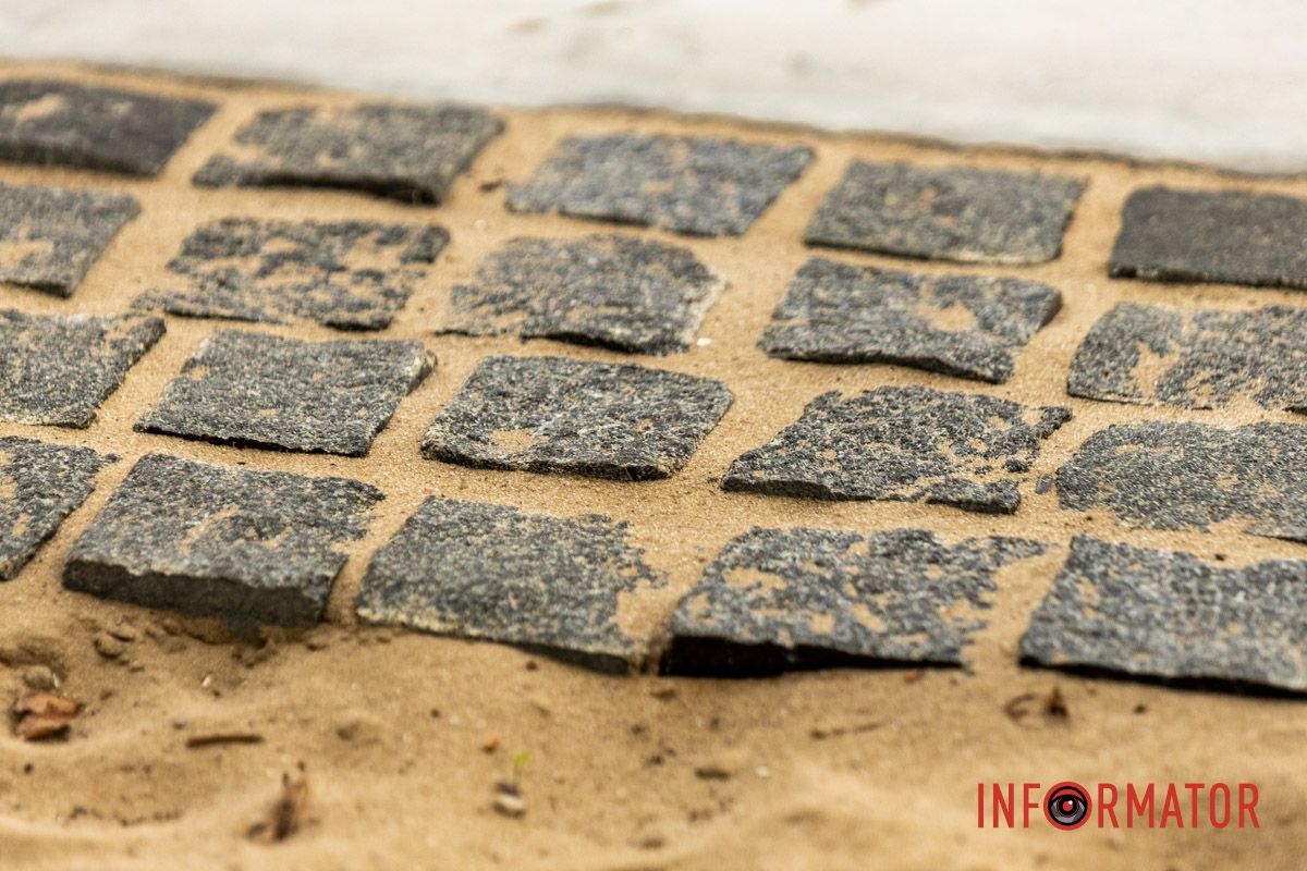 Безбар'єрна бруківка