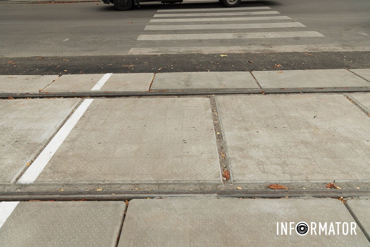 В Днепре закончили ремонт трамвайного пути на пересечении улицы Привокзальной и проспекта Дмитрия Яворницкого В Днепре завершили ремонт трамвайного пути на улице Привокзальной: движение возобновили 1