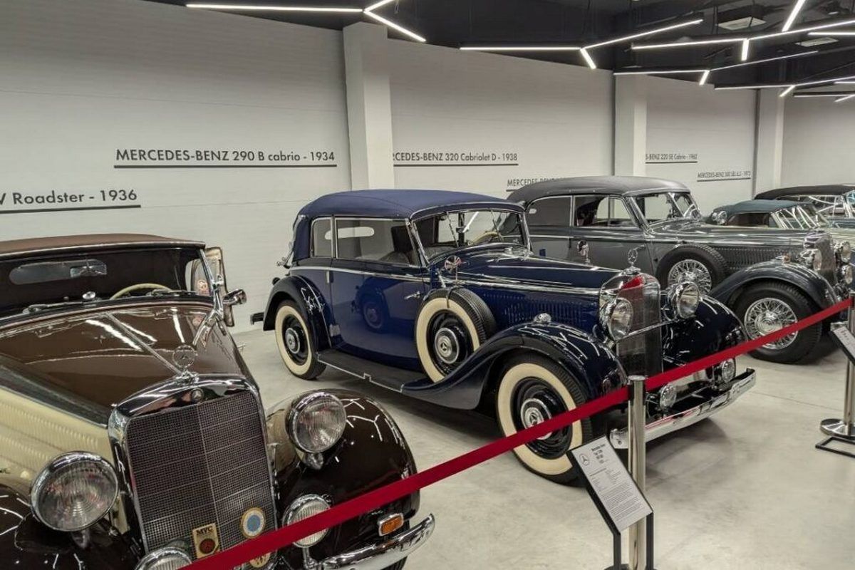 Музей відкрили 8 жовтня 2025 року Унікальний музей з Porsche, Ferrari та Packard переїхав з Дніпра до передмістя Львова 6