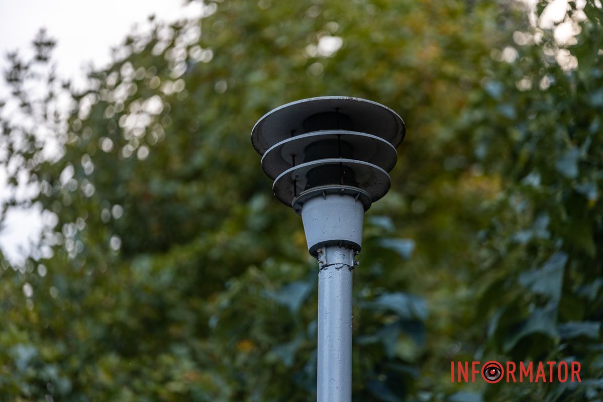 Однако, не были учтены важные моменты Первое обновление за 30 лет: в парке Глобы отремонтировали главную лестницу, однако забыли об инклюзивности 5