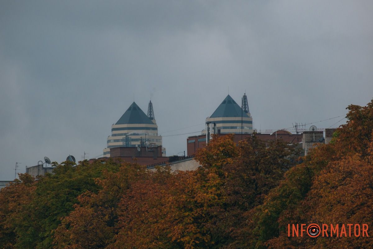 Осень превращает знакомые места в сказочные