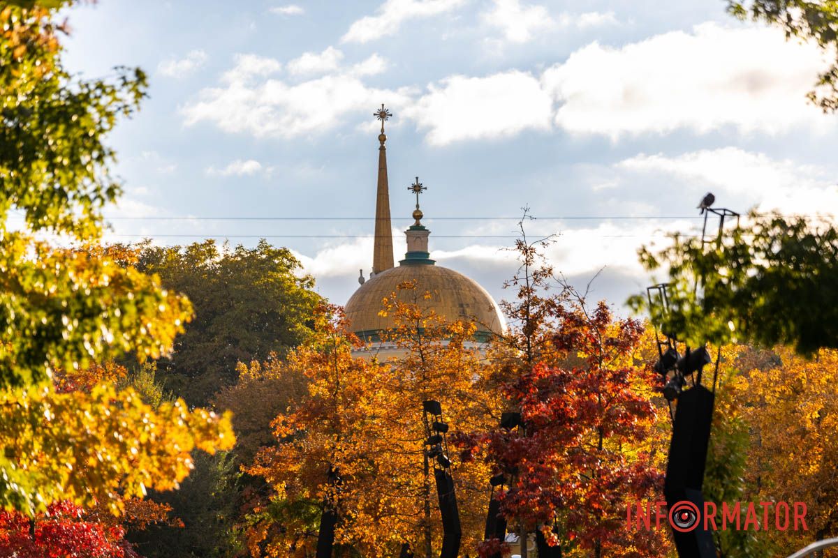 В Днепре в парке Шевченко установили рекорд Украины: наварили под открытым небом более 320 литров борща 15