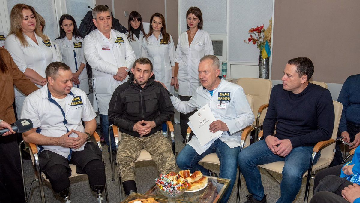 Мер Кам’янського привітав спортсменів з Дніпропетровської області із блискучим виступом на чемпіонаті Європи з кульової стрільби