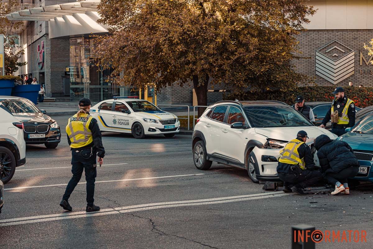 Заняты две полосы Заняты две полосы