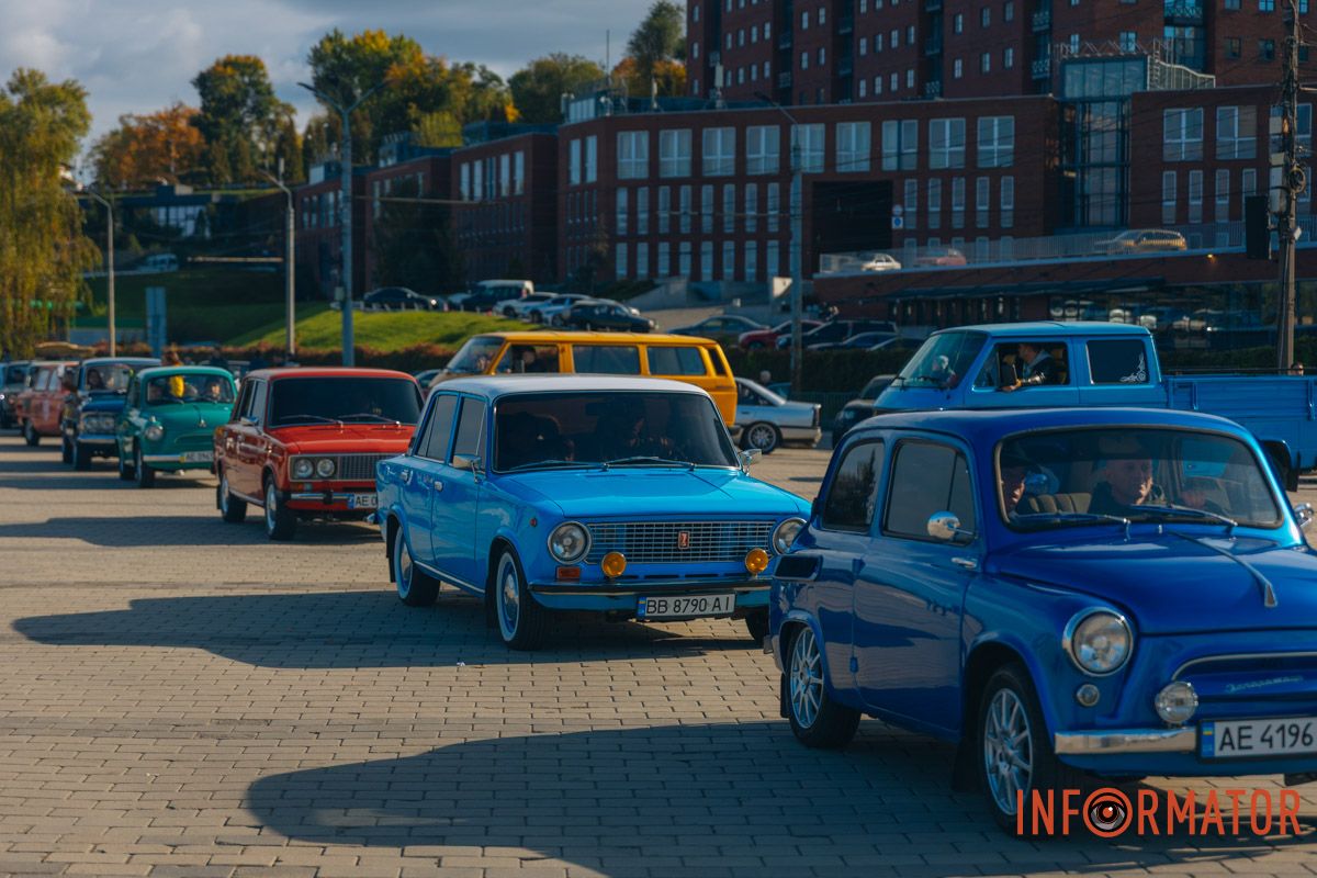 Привертає увагу