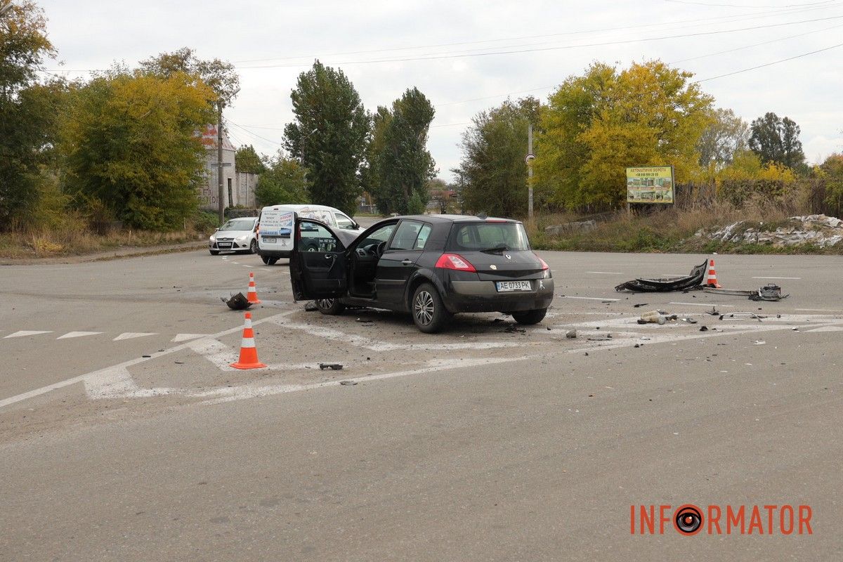 Автомобили пока остаются на дороге