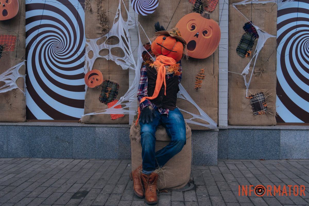 У ніч на 1 листопада в Україні відзначатимуть Геловін У ніч на 1 листопада в Україні відзначатимуть Геловін