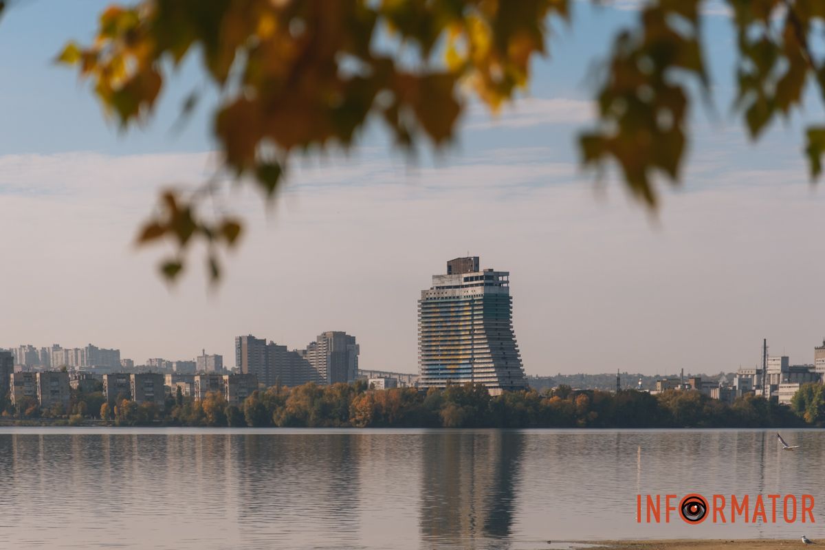 Город замер в этой красоте