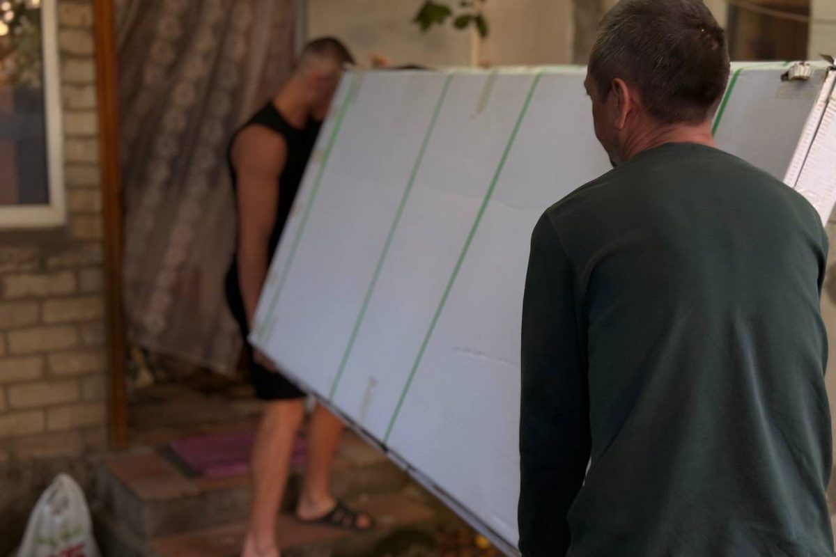 В сентябре враг направил ракеты на Днепр В Самаровке в Днепре восстанавливают дома, пострадавшие от вражеских атак в сентябре 1