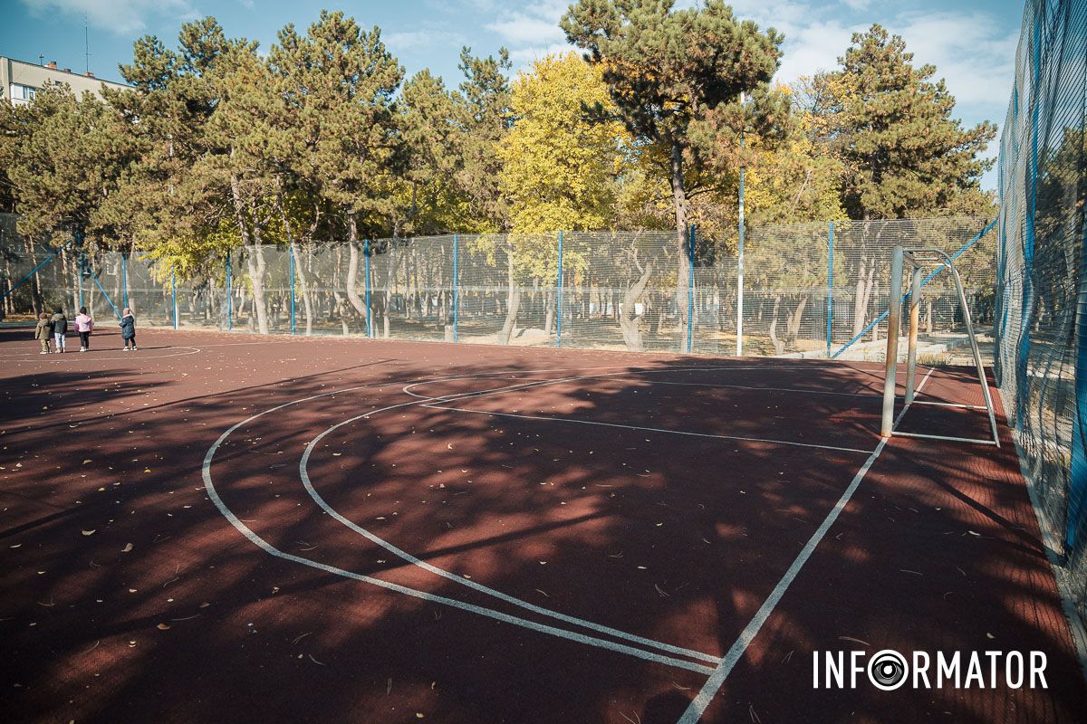 Парк Писаржевського оновлюється У парку Писаржевського у Дніпрі оновили спортивну зону: що змінилось 15