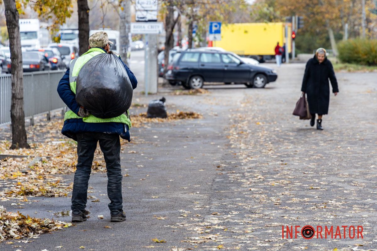 Зелена зона біля «Правда Кіно» у Дніпрі