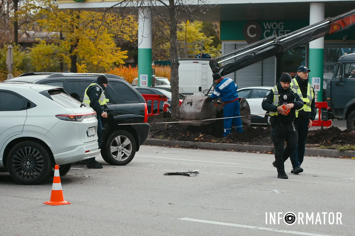 Станом на 12:55, зайнято три смуги Станом на 12:55, зайнято три смуги