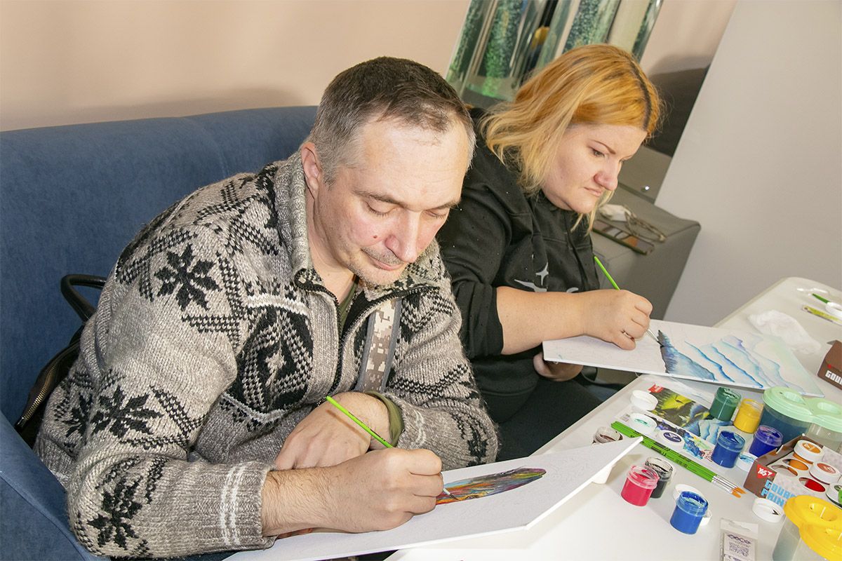 Для співробітників з інших міст компанія організовує безкоштовний транспорт «Інтерпайп» відкрив Центр підтримки ветеранів та військових 3