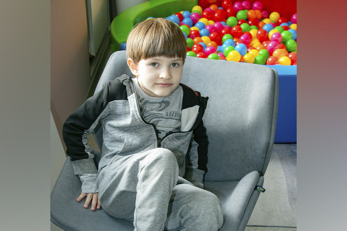 Для дітей працвників облаштували окрему кімнату з сухим басейном і пісочним столом «Інтерпайп» відкрив Центр підтримки ветеранів та військових 6