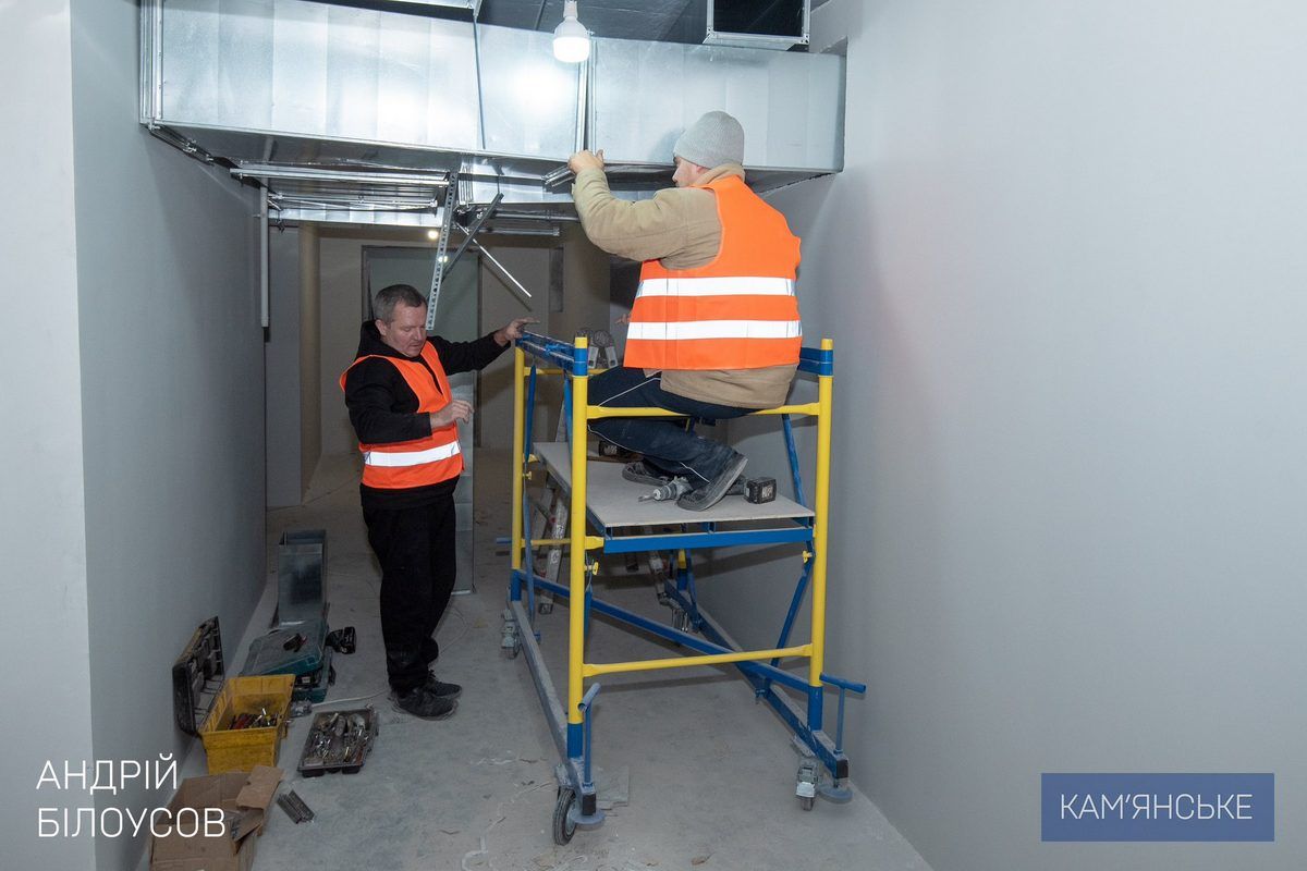 Зведення нового укриття дозволить учням ліцею навчатися в одну зміну Міський голова Кам’янського проінспектував хід будівництва укриття для Ліцею №22 5