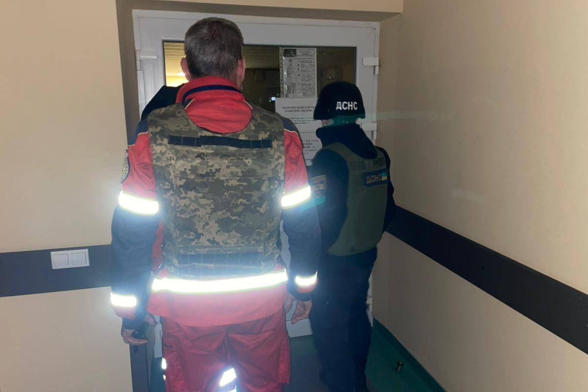 В ночь на 4 ноября бригада "скорой" из Никопольского района везла пациентку