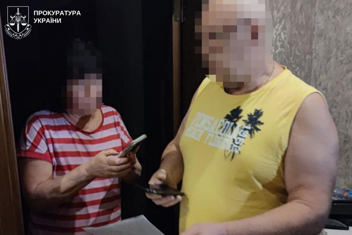 В 2024 году в Кривом Роге женщина привлекла трех знакомых, чтобы выманить у предпринимателя деньги