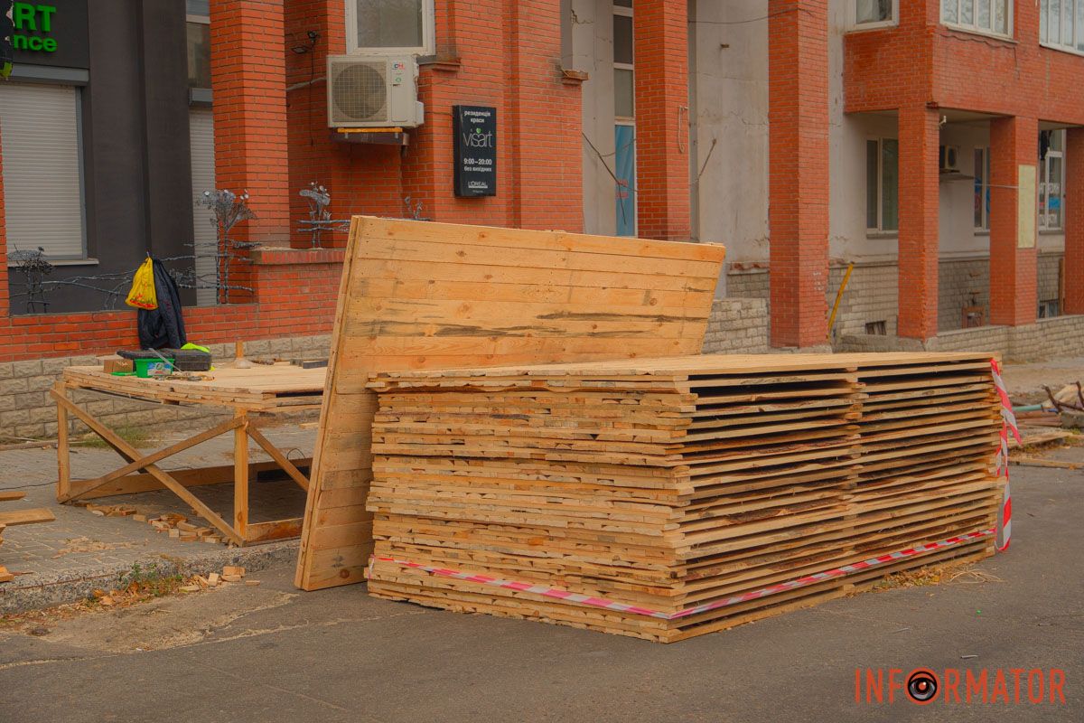 Враховуйте інформацію про перекриття при плануванні своїх поїздок Враховуйте інформацію про перекриття при плануванні своїх поїздок