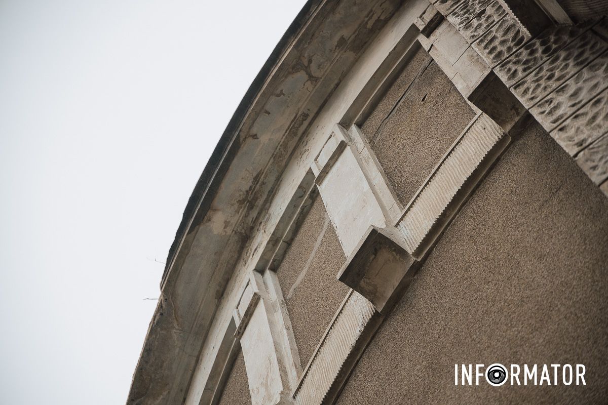 Суд став на бік історії Історична башта під захистом: у Дніпрі суд змусив власника Дачного резервуару берегти пам’ятку 24