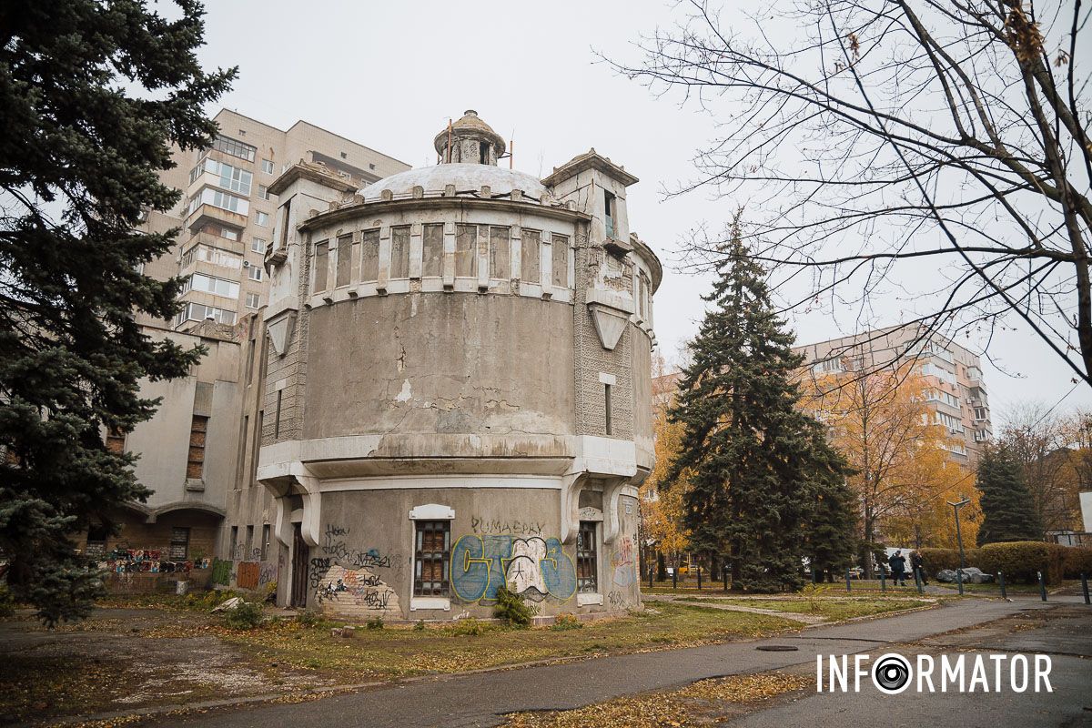 У Дніпрі захищають архітектурну спадщину Історична башта під захистом: у Дніпрі суд змусив власника Дачного резервуару берегти пам’ятку 28