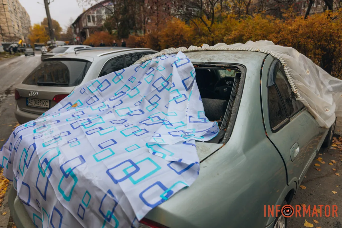 Поврежденная машина Поврежденная машина