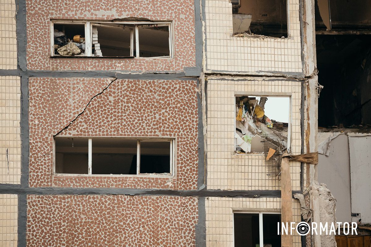 Відкрита рана на тілі Дніпра: як виглядає місце російської атаки після удару 8 листопада 6