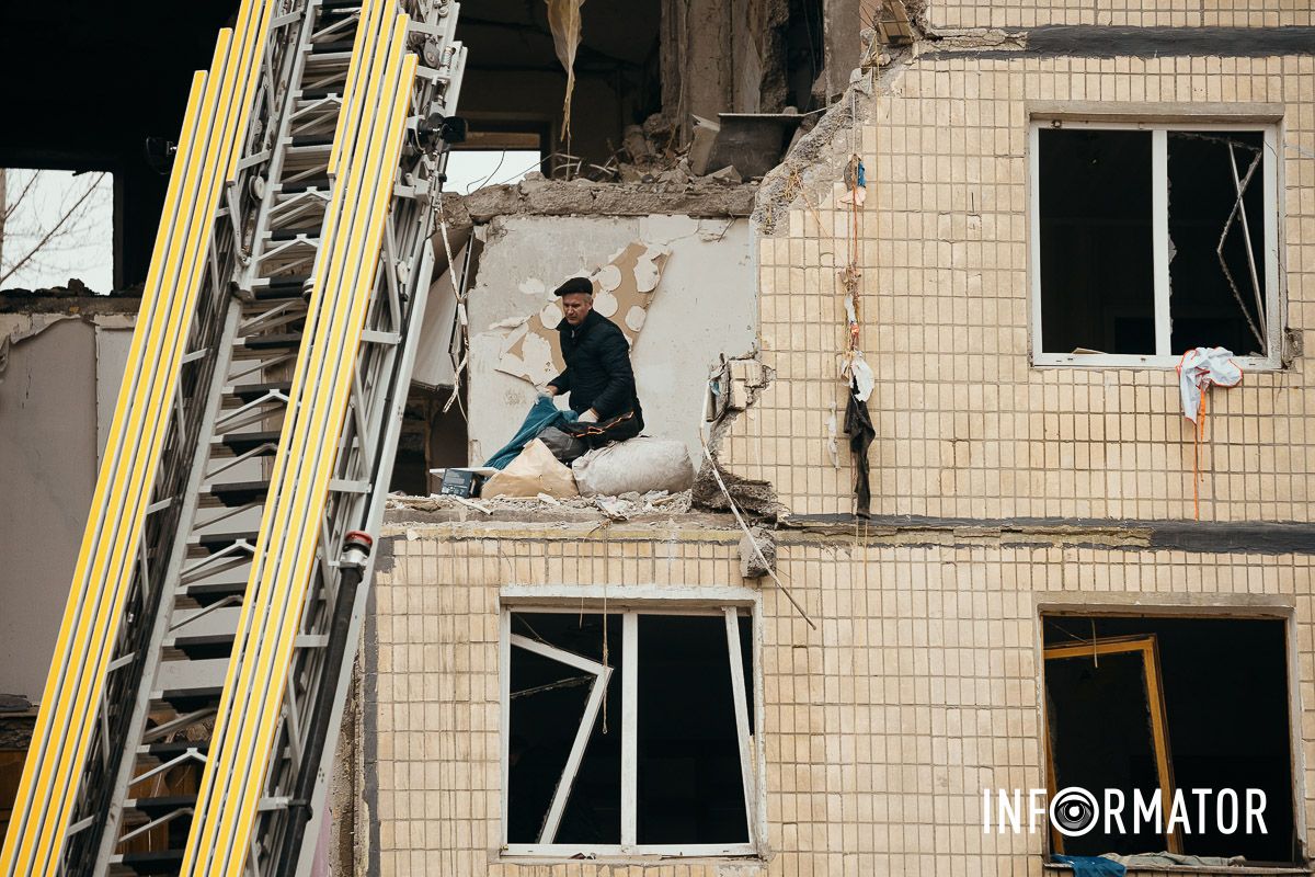 Відкрита рана на тілі Дніпра: як виглядає місце російської атаки після удару 8 листопада 11