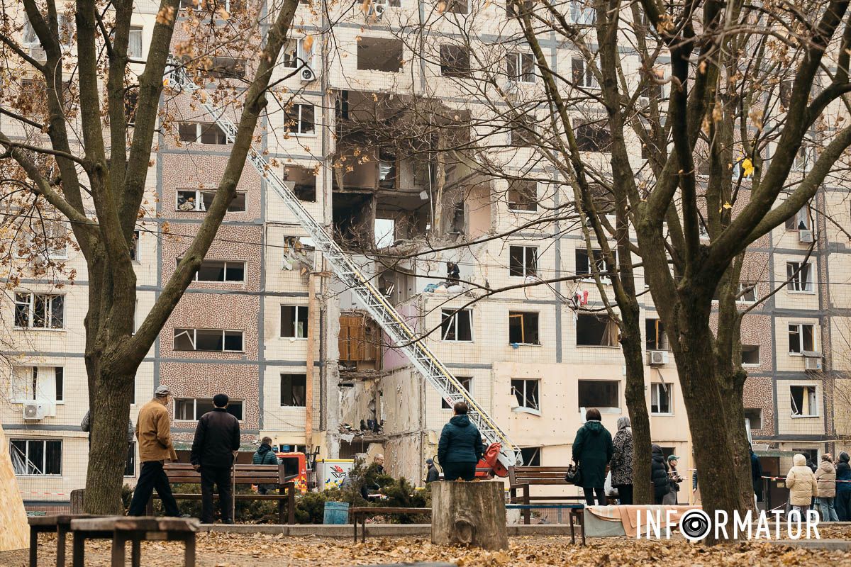 Відкрита рана на тілі Дніпра: як виглядає місце російської атаки після удару 8 листопада 25