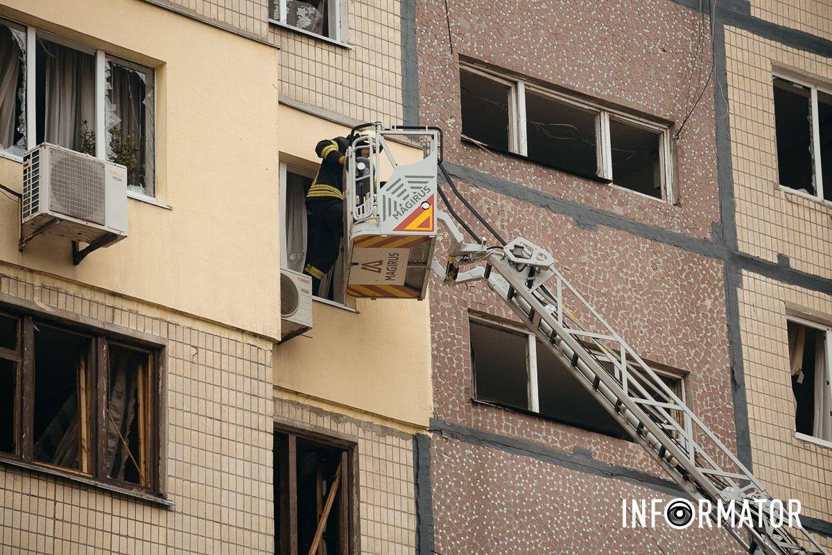 Відкрита рана на тілі Дніпра: як виглядає місце російської атаки після удару 8 листопада 27