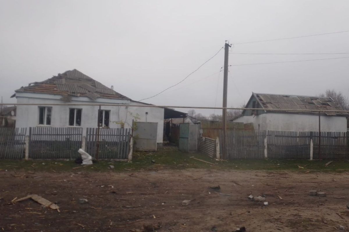 Ворог здійснив масовану атаку дронами по Дніпропетровській області, є руйнування: подробиці від ОВА та ДСНС 3