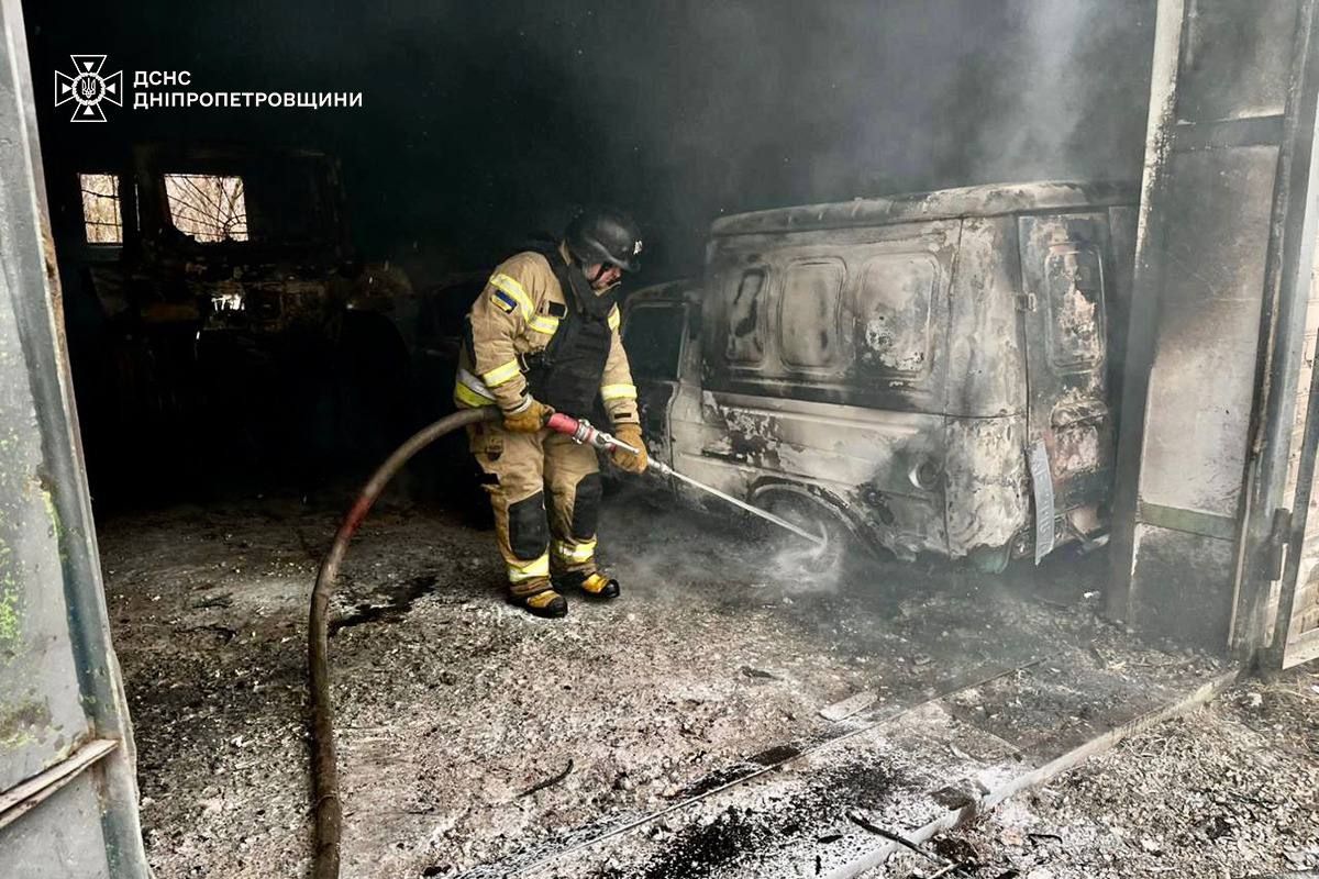 Рятувальники ліквідовували пожежу