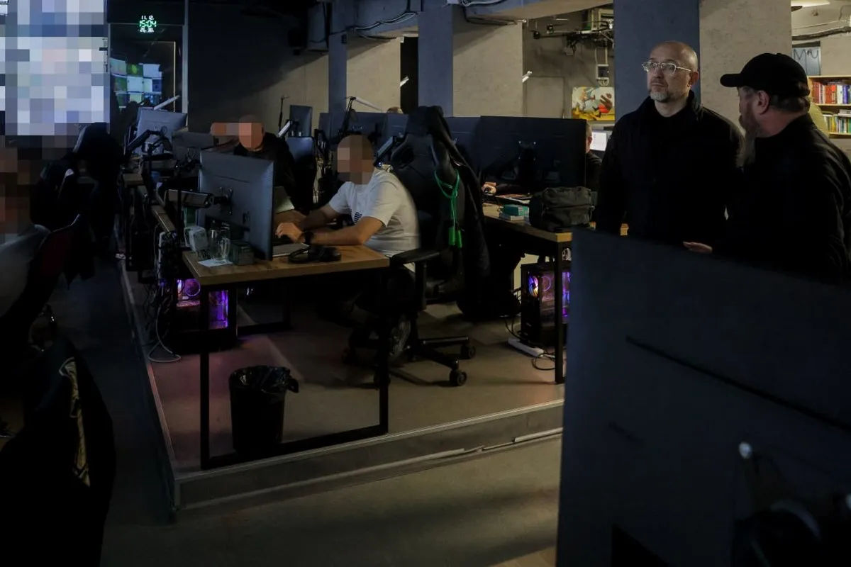 Денис Шмигаль та "Мадяр" Денис Шмигаль та "Мадяр"