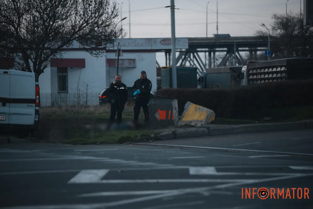 У Дніпрі на площі Десантників було неспокійно У Дніпрі на площі Десантників було неспокійно