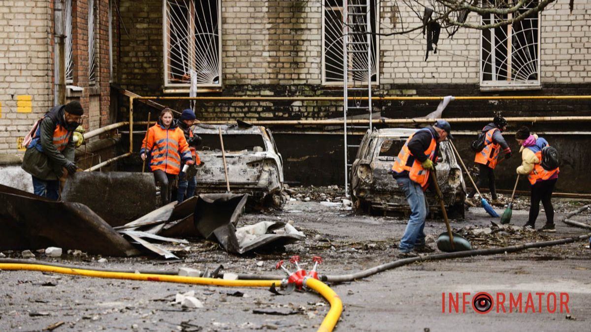 Масована дронова атака на Дніпро: вибиті близько тисячі вікон, пошкоджені дахи, ряд будинків – без газу та тепла