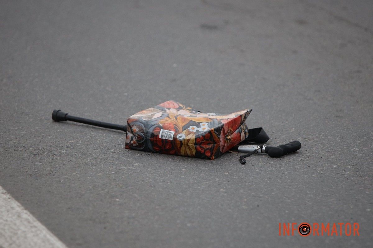 У Дніпрі на Івана Нечуя-Левицького насмерть збили чоловіка 3