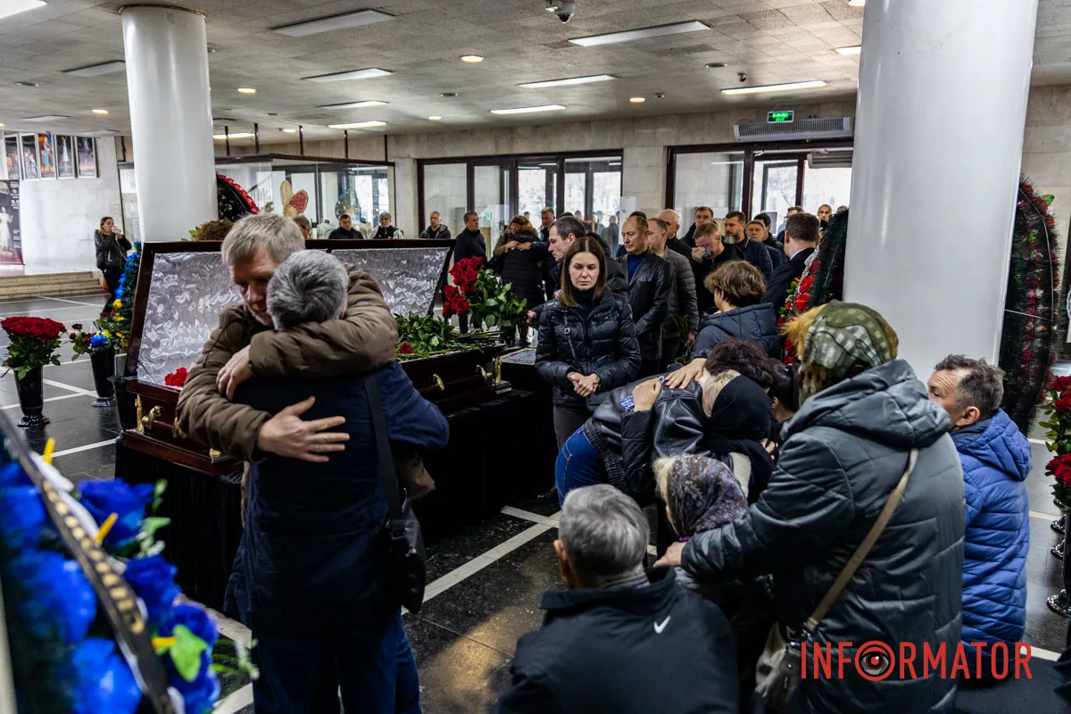 Важка втрата у спортивній спільноті: у Дніпро простились з ексгравцем ФК «Дніпро» та збірної України Андрієм Полуніним 16