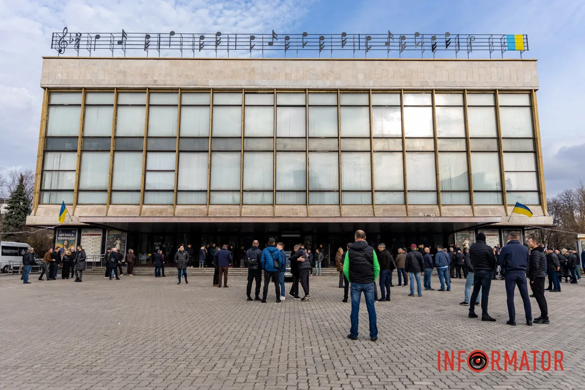 Важка втрата у спортивній спільноті: у Дніпро простились з ексгравцем ФК «Дніпро» та збірної України Андрієм Полуніним 20