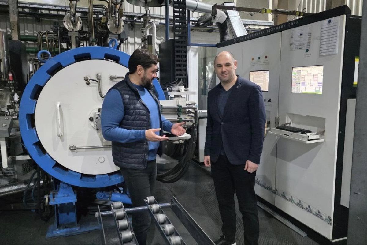 У Дніпрі попри війну продовжує розвиватися промисловість У Дніпрі попри війну продовжує розвиватися промисловість