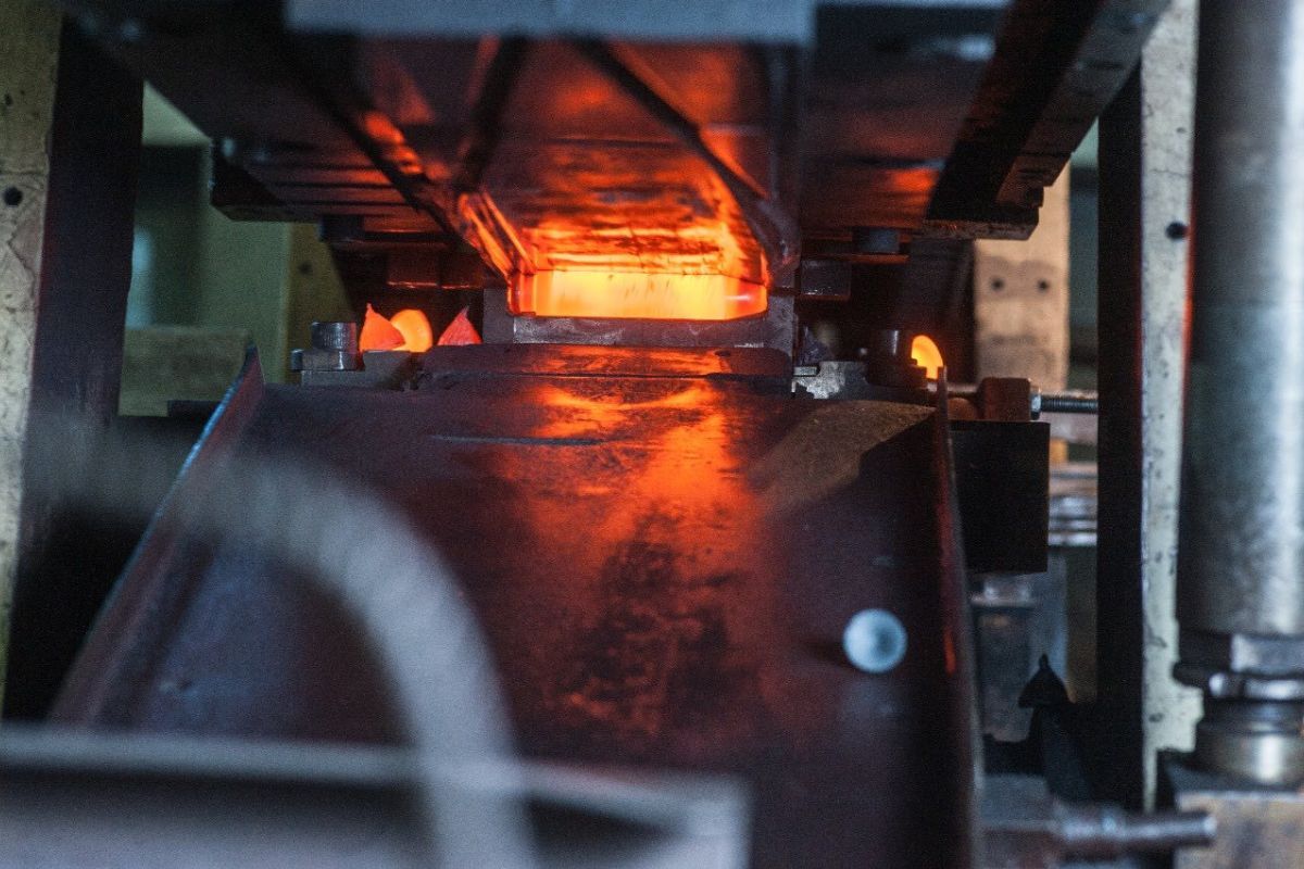 ардеп Дмитро Кисилевський ознайомився з роботою заводу гірничого інструменту “Техпоставка” ардеп Дмитро Кисилевський ознайомився з роботою заводу гірничого інструменту “Техпоставка”