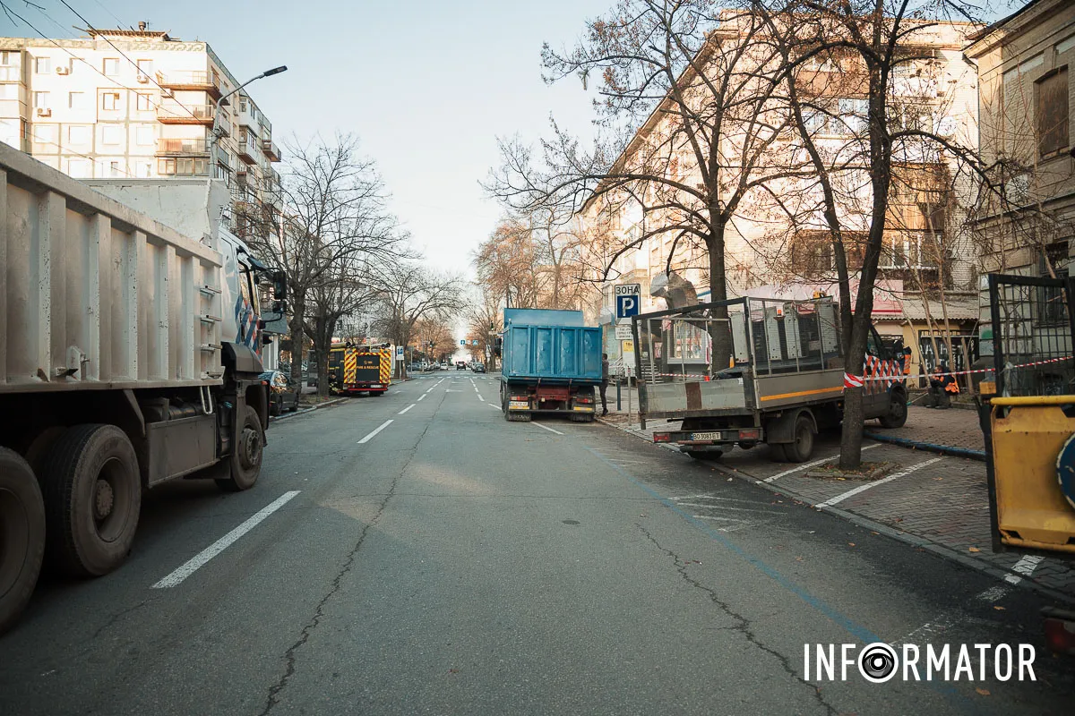 Ми їхали через Володимира Мономаха, але весь центр наразі в заторах