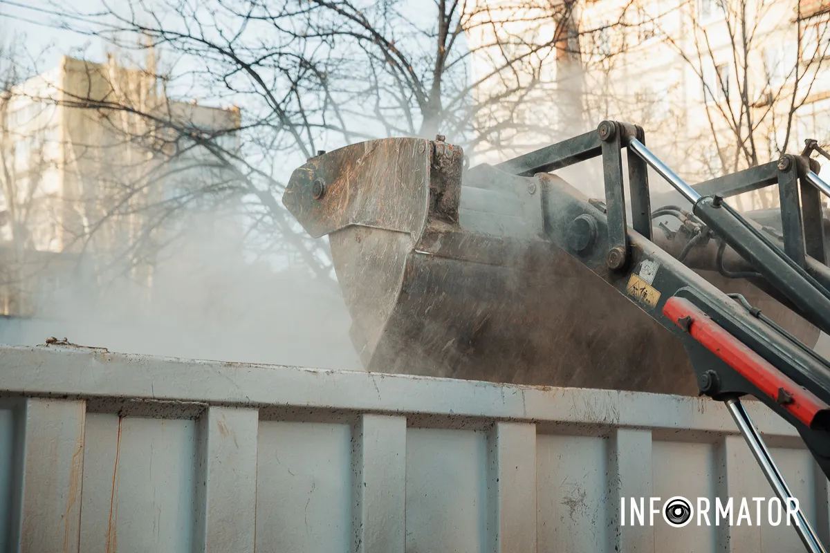 Рух обмежений через роботу техніки