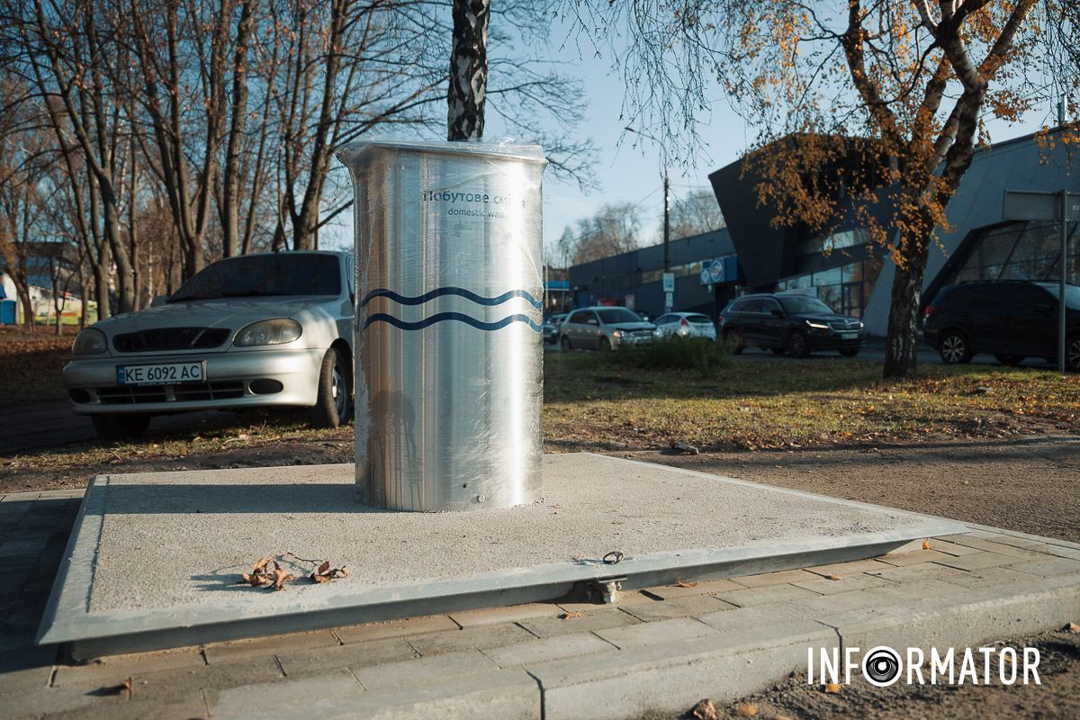 На фото ви бачите 1,5 та 12 тисяч доларів, але є нюанс На фото ви бачите 1,5 та 12 тисяч доларів, але є нюанс