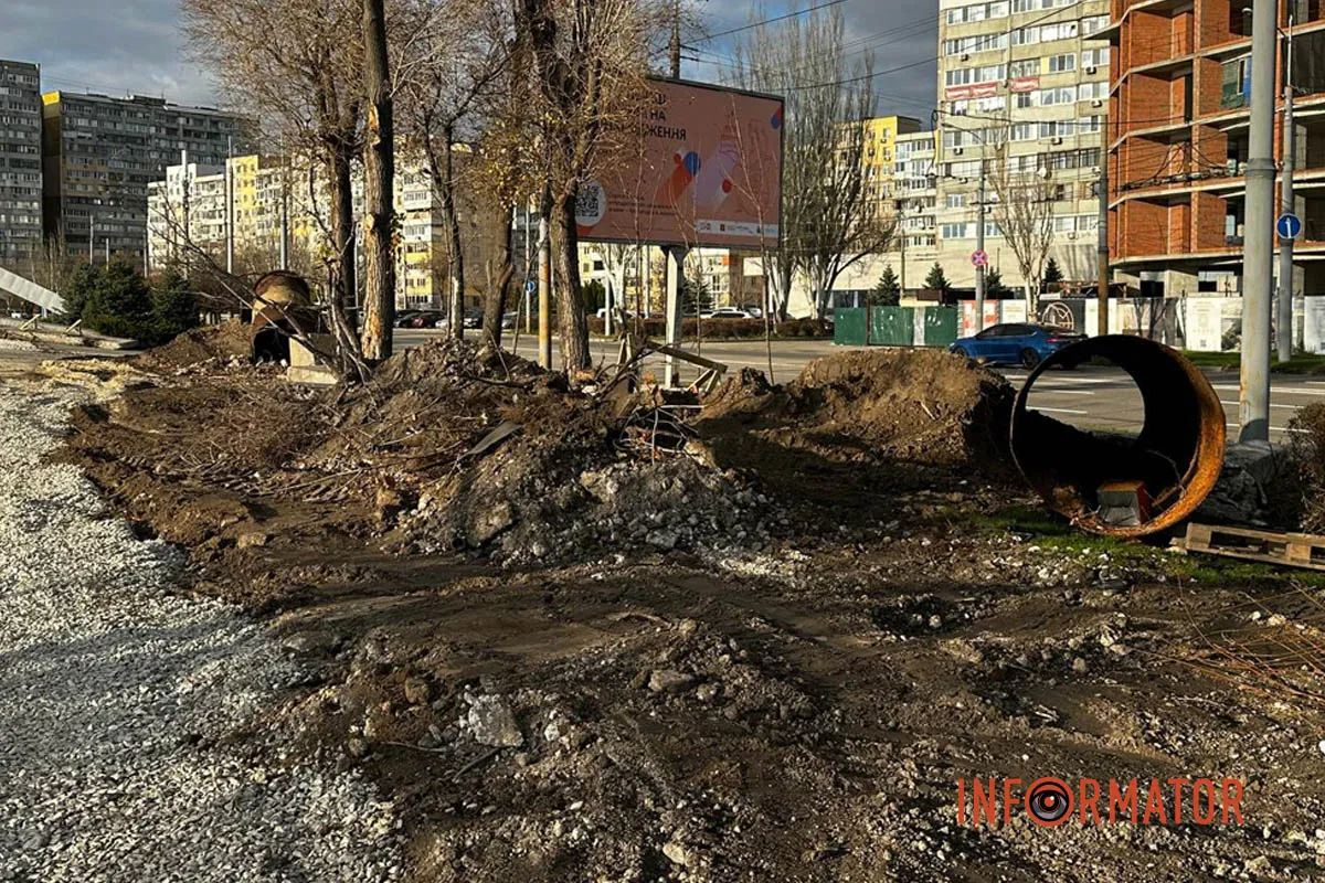 На Сонячній Набережній замінюють водогін