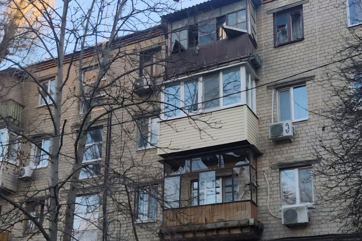 Вибило близько 150 вікон у 4 будинках Вибило близько 150 вікон у 4 будинках