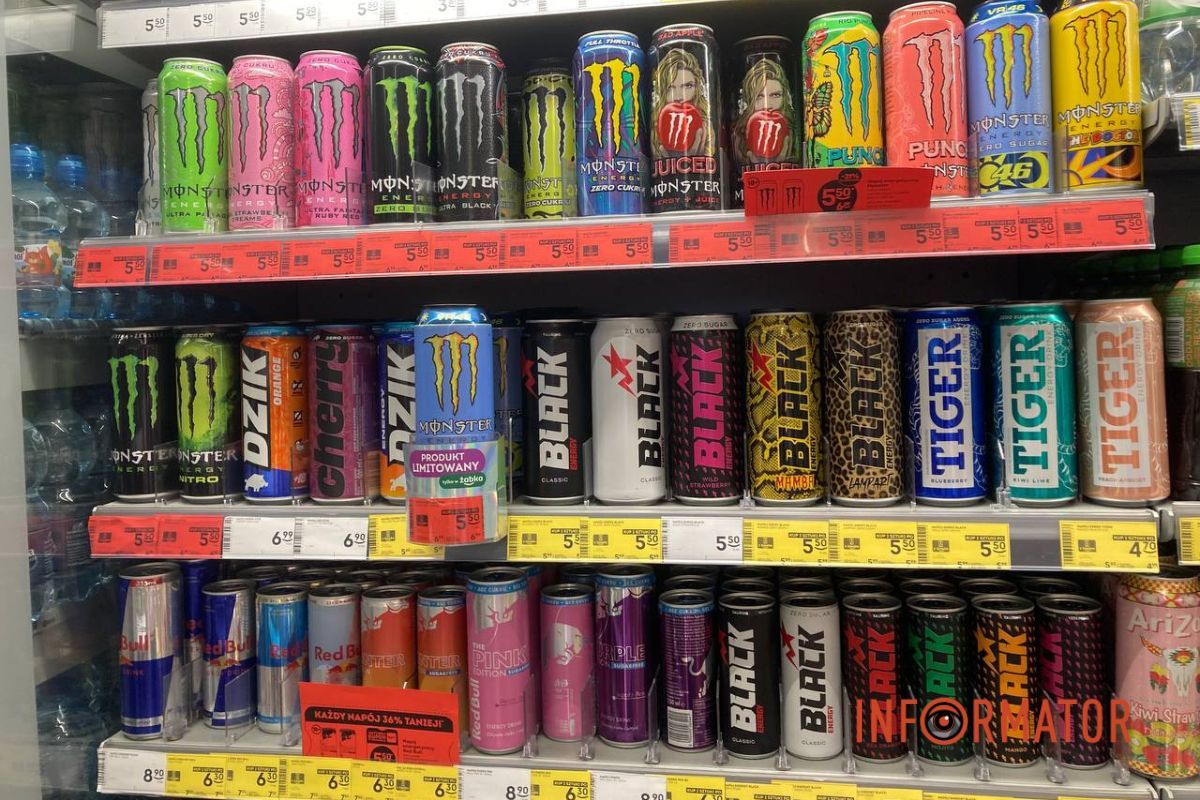 Цены на энергетические напитки Украинцы вынуждены экономить на еде: насколько отличается стоимость продуктов в Днепре и Польше, 15